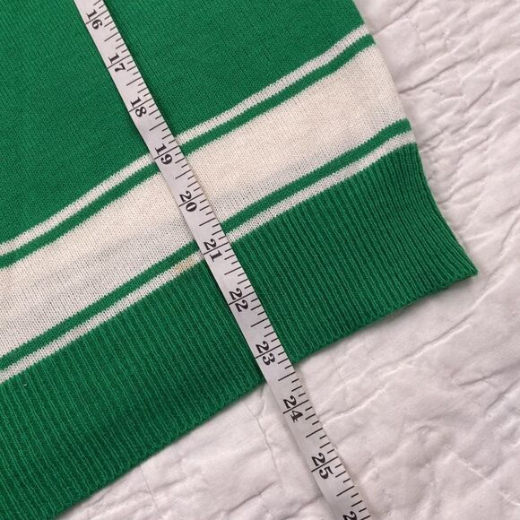 Vintage 100% Virgin Acrylic Green Turtleneck Sweater with White Stripes - Picture 7 of 7